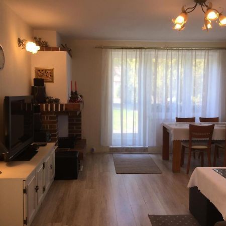 Domek Letni Na Wakacje W Rumi Rumia Εξωτερικό φωτογραφία